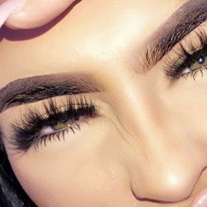 Meet your Posher, Brittney